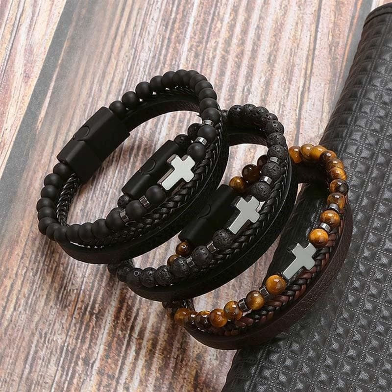 Hochwertiges Lederarmband für Männer - Stilvolles Bling mit Edelsteinen und Charms